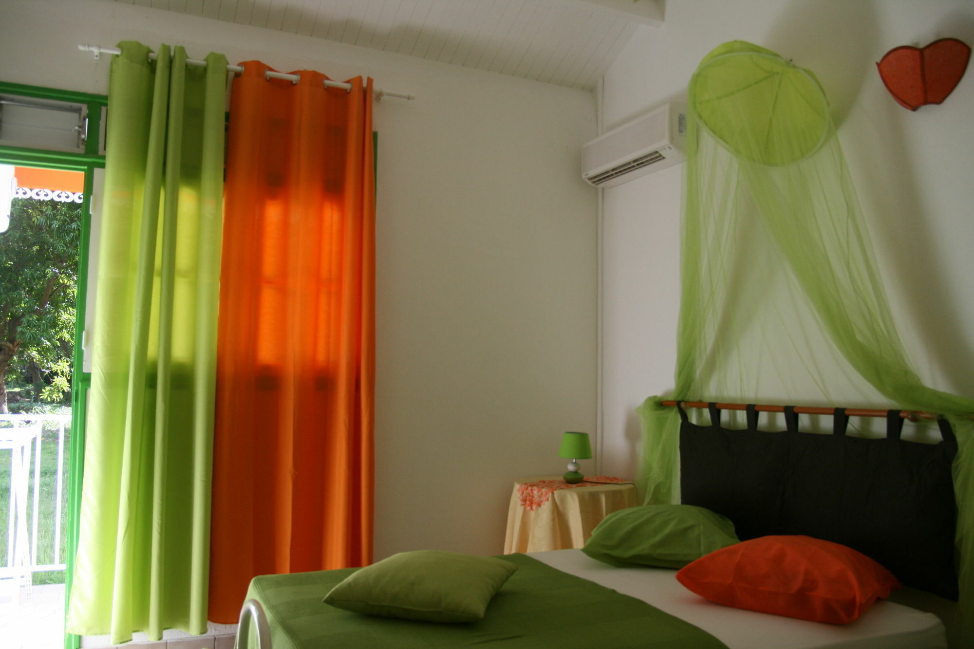 Bungalow Papaye Hotel